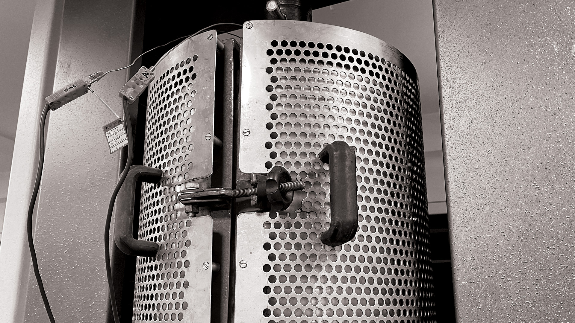 Forno de ensaios — laboratório Tecmetal